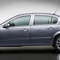 6818060/SD . OPEL ASTRA H 4D 2004+ TRIM ΜΑΡΚΕ ΠΑΡΑΘΥΡΩΝ ΑΥΤΟΚΟΛΛΗΤΑ ΧΡΩΜΙΟΥ 4ΤΕΜ.