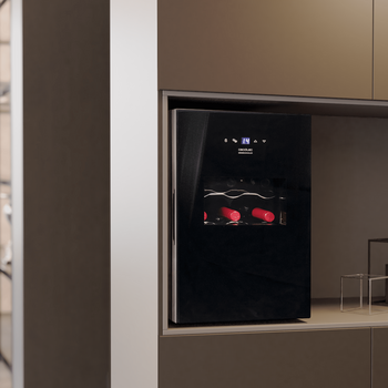 CECOTEC  Συντηρητής Κρασιών GrandSommelier 1550 CoolCrystal Bodega - Θερμοηλεκτρική Συντήρηση Κρασιών 15 Φιαλών με Ρυθμιζόμενη Θερμοκρασία και Εσωτερικό LED Φωτισμό  CEC-100135