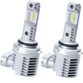 PIAA LEH231 Headlight LED conversion bulb 6000K /34W per bulb 6000lm from 2 bulbs
For HB3/HB4/HIR1/HIR2 Halogen sockets