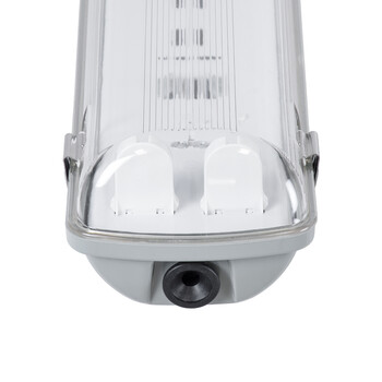 GloboStar® 90611 60cm Tri-Proof Πλαστικό PC Σκαφάκι με Μεταλλικά Clips για 2 x Λάμπες T8 Τύπου Φθορίου LED Τροφοδοσίας Ενός Άκρου Αδιάβροχο IP65