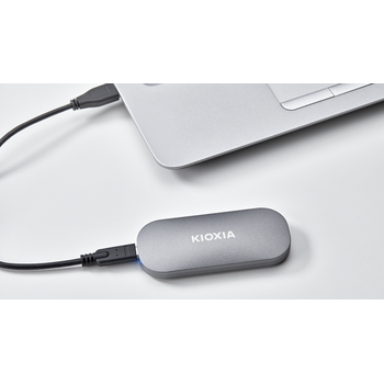 KIOXIA EXCERIA PLUS EXTERNAL SSD 2TB KIOXIA EXCERIA PLUS EXTERNAL SSD 2TB