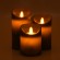 GloboStar® 79559 ΣΕΤ 3 Διακοσμητικών Realistic Κεριών Παραφίνης με LED Εφέ Κινούμενης Φλόγας - Μπαταρίας & Ασύρματο Χειριστήριο IR Γκρι με Ασημένιες Ρίγες Θερμό Λευκό 3000K Dimmable